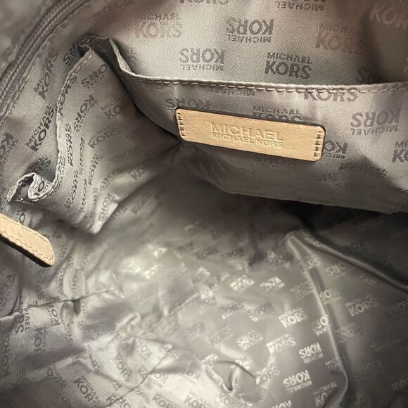 Michael Kors MK Mirror Metallic silver Bronze logo large tote tan leather straps - Picture 14 of 16